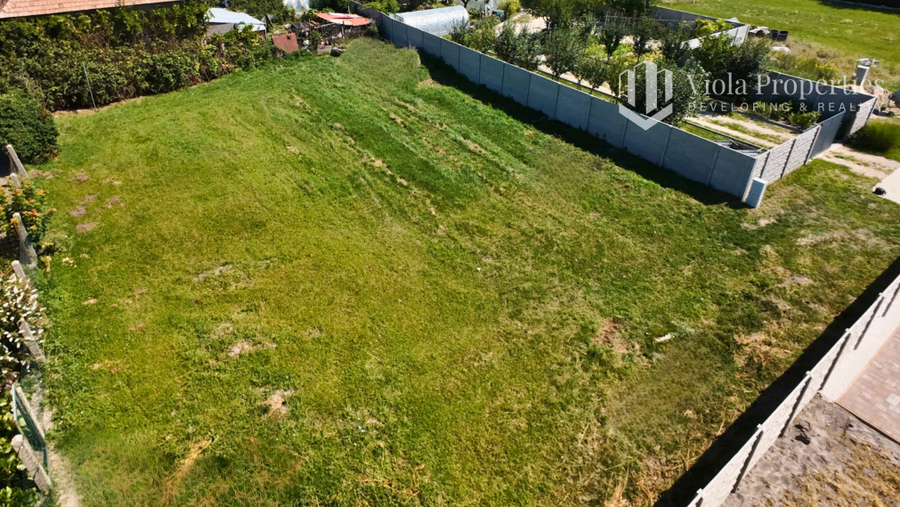 Stavebný pozemok v slepej ulici |Kvetoslavov, Čučoriedková