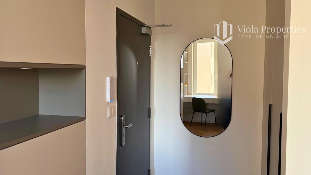 ZARIADENÝ 1i byt s najkrajším výhľadom a s parkovaním v cene