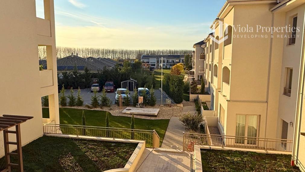 ZARIADENÝ 1i byt s najkrajším výhľadom a s parkovaním v cene