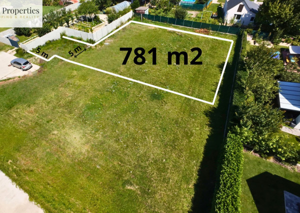 TOP STAVEBNÝ POZEMOK: všetky IS + súkromie | Kvetoslavov